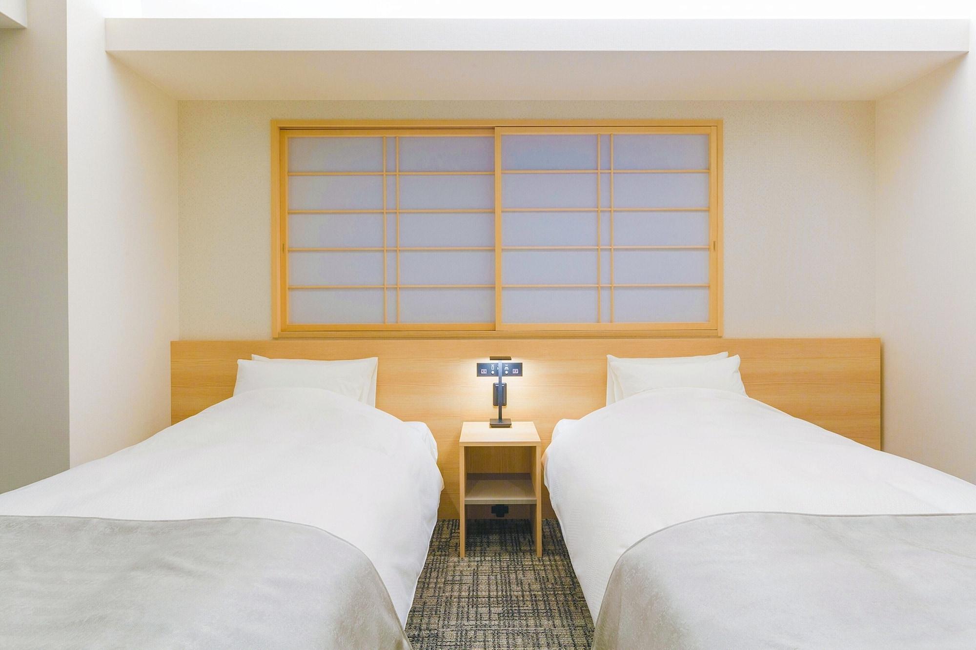 كيوتو فندق إمز إيست شيجو كاراسوما المظهر الخارجي الصورة
